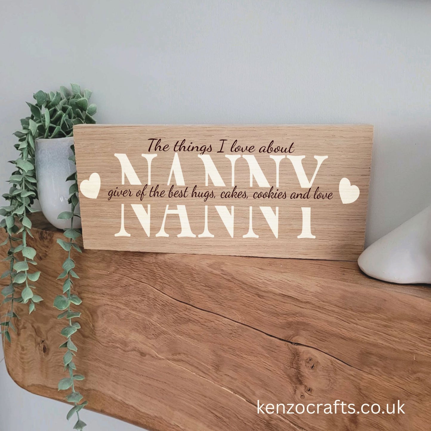 Personalised Oak Faced Grandma Plaque – Handmade Shelf Sitter