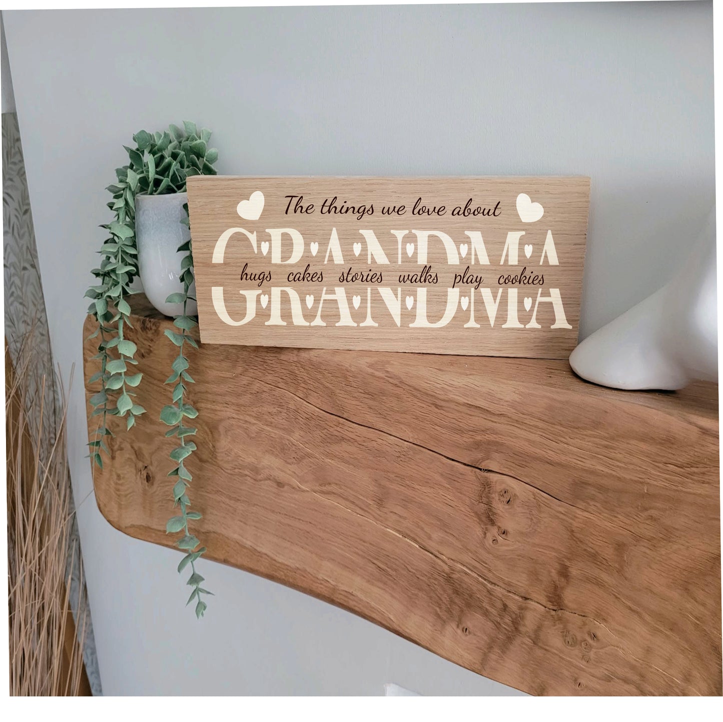 Personalised Oak Faced Grandma Plaque – Handmade Shelf Sitter